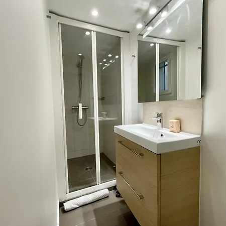 202419 - Elegant For 6 People In The Montorgueil Area *